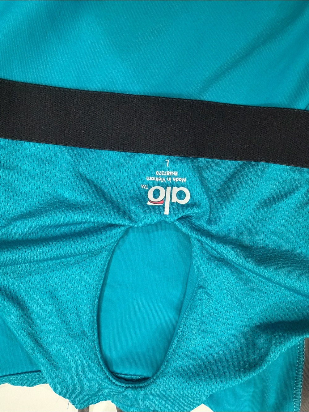 ALO Yoga Teal and Gray Colorblock Performance Tank - Picture 4 of 5
